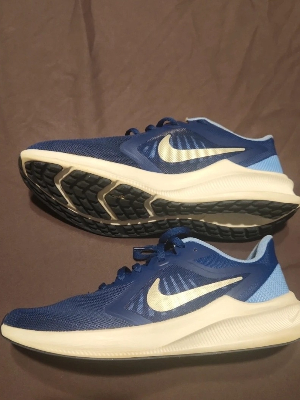 Nike Women's Size 7.5 Blue Shoes
